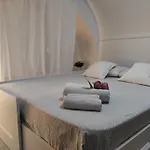 Maya\'S House